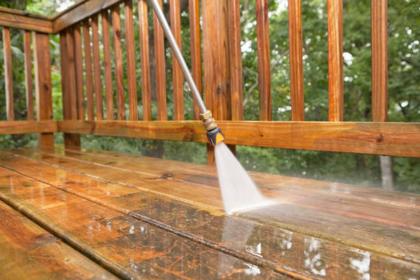 Best Concrete Pressure Washing  in Mission Hills, KS